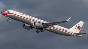 Photo of CS-TJR - Airbus A321-251NX operated by TAP Air Portugal