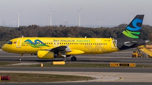 Photo of XU-726 - Airbus A320-232 operated by Sky Angkor Airlines
