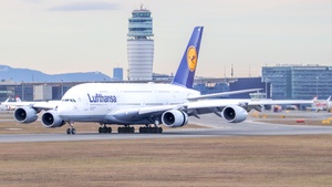 Photo of D-AIMN - Airbus A380-841 operated by Lufthansa