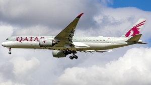 Photo of A7-ALR - Airbus A350-941 operated by Qatar Airways