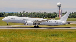 Photo of OE-LPL - Boeing 787-9 Dreamliner operated by Austrian Airlines