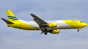 Photo with serial 30161 - Boeing 737-490(SF)