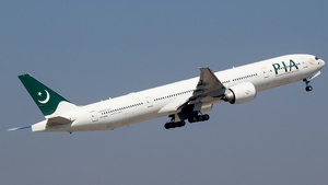 AP-BMS - Boeing 777-3Q8(ER)