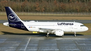 Photo of D-AILH - Airbus A319-114 operated by Lufthansa
