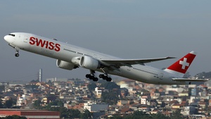 Photo of HB-JNI - Boeing 777-3DE(ER) operated by Swiss International Air Lines