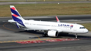 Photo of PR-XBH - Airbus A320-271N operated by LATAM Airlines Brasil