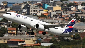 Photo of PS-LBE - Airbus A321-271NX operated by LATAM Airlines Brasil