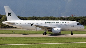 Photo of A-1102 - Airbus A319-112 operated by Pakistan Air Force