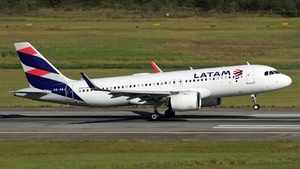 Photo of PR-XBJ - Airbus A320-271N operated by LATAM Airlines Brasil