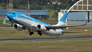 Photo of LV-FQC - Boeing 737-86J operated by Aerolineas Argentinas