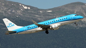 PH-EXX - Embraer ERJ-175STD