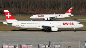 Photo of HB-IOK - Airbus A321-111 operated by Swiss International Air Lines