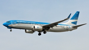 Photo of LV-FQZ - Boeing 737-8BK operated by Aerolineas Argentinas