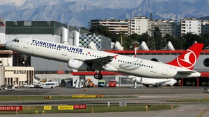 Photo of TC-JSD - Airbus A321-231 operated by Turkish Airlines
