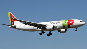 Photo of CS-TOK - Airbus A330-223 operated by TAP Air Portugal