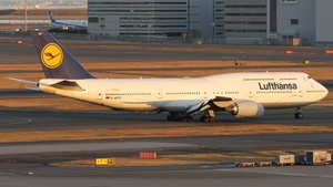 D-ABYP - Boeing 747-830