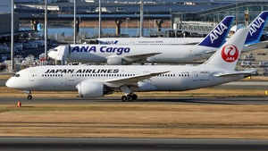 Photo of JA828J - Boeing 787-8 Dreamliner operated by Japan Airlines