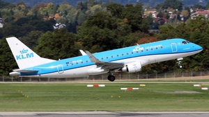 PH-EXG - Embraer ERJ-175STD