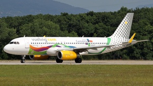 EC-MOG - Airbus A320-232