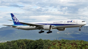 JA783A - Boeing 777-381(ER)