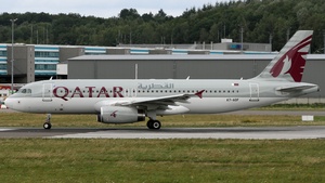 Photo of A7-ADF - Airbus A320-232 operated by Qatar Airways