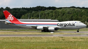 Photo of LX-VCE - Boeing 747-8R7F operated by Cargolux