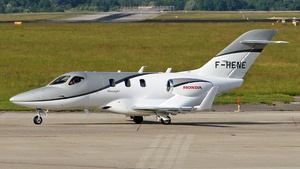 Photo of F-HENE - Honda HA-420 HondaJet operated by European Aero Training Institute Strasbourg