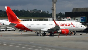 Photo of PR-ONZ - Airbus A320-214 operated by Avianca Brasil