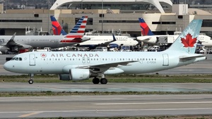 C-FZQS - Airbus A320-214