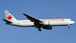 C-GHLK - Boeing 767-35H(ER)