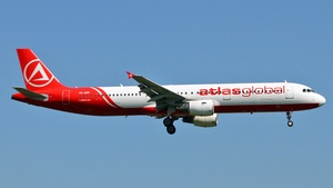 Photo of TC-ATF - Airbus A321-211 operated by AtlasGlobal