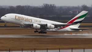 Photo of A6-EDX - Airbus A380-861 operated by Emirates