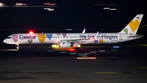 Photo of D-ABON - Boeing 757-330 operated by Condor