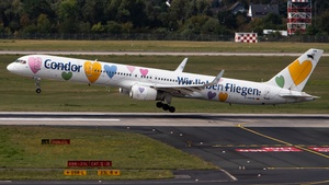 Photo of D-ABON - Boeing 757-330 operated by Condor