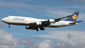 Photo of D-ABYH - Boeing 747-830 operated by Lufthansa