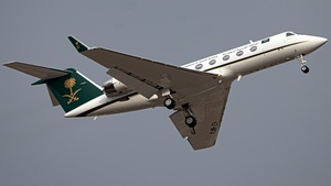 Photo of HZ-MF4 - Gulfstream GIV-SP (G300) operated by Saudi Ministry of Finance and Economy