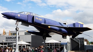 153072 - McDonnell Douglas F-4J Phantom II