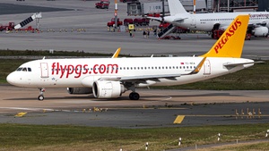 Photo of TC-NCA - Airbus A320-251N operated by Pegasus Airlines