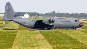 Photo of 55+01 - Lockheed Martin C-130J-30 Super Hercules operated by German Air Force