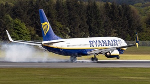 G-RUKM - Boeing 737-8AS
