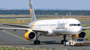 Photo of D-ABOH - Boeing 757-330 operated by Condor