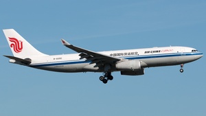 Photo of B-6090 - Airbus A330-243(P2F) operated by Air China Cargo