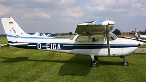 Photo of D-EIGA - Reims-Cessna F172N Skyhawk II operated by Air Munich Aviation