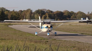 Photo of D-ERBF - Reims-Cessna F172N Skyhawk II operated by Red Baron Flying Club