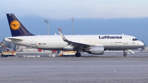 Photo of D-AIWA - Airbus A320-214 operated by Lufthansa