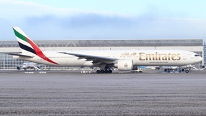 Photo of A6-EQA - Boeing 777-31H(ER) operated by Emirates