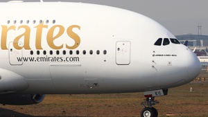 Photo of A6-EEC - Airbus A380-861 operated by Emirates