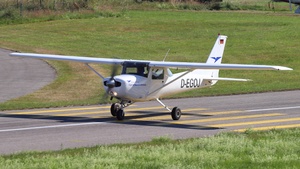 Photo of D-EGOJ - Reims-Cessna F152 operated by Air Munich Aviation