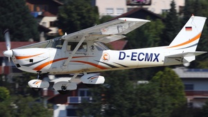 Photo of Reims-Cessna F150M - Innsbruck-Kranebitten