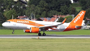 Photo of G-UZHB - Airbus A320-251N operated by easyJet